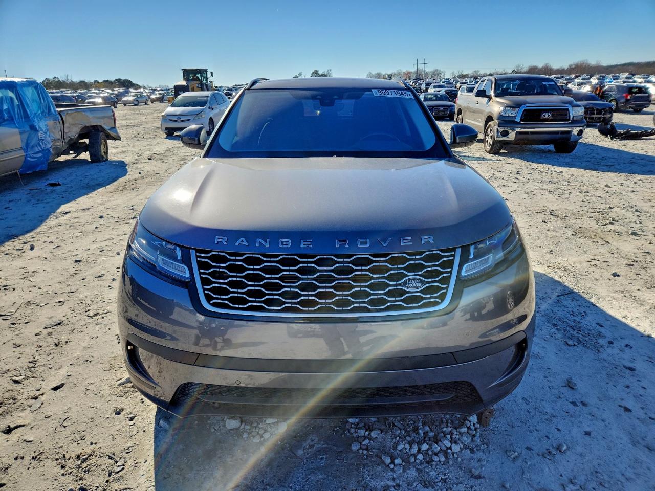 2019 LAND ROVER RANGE ROVER VELAR photo 9