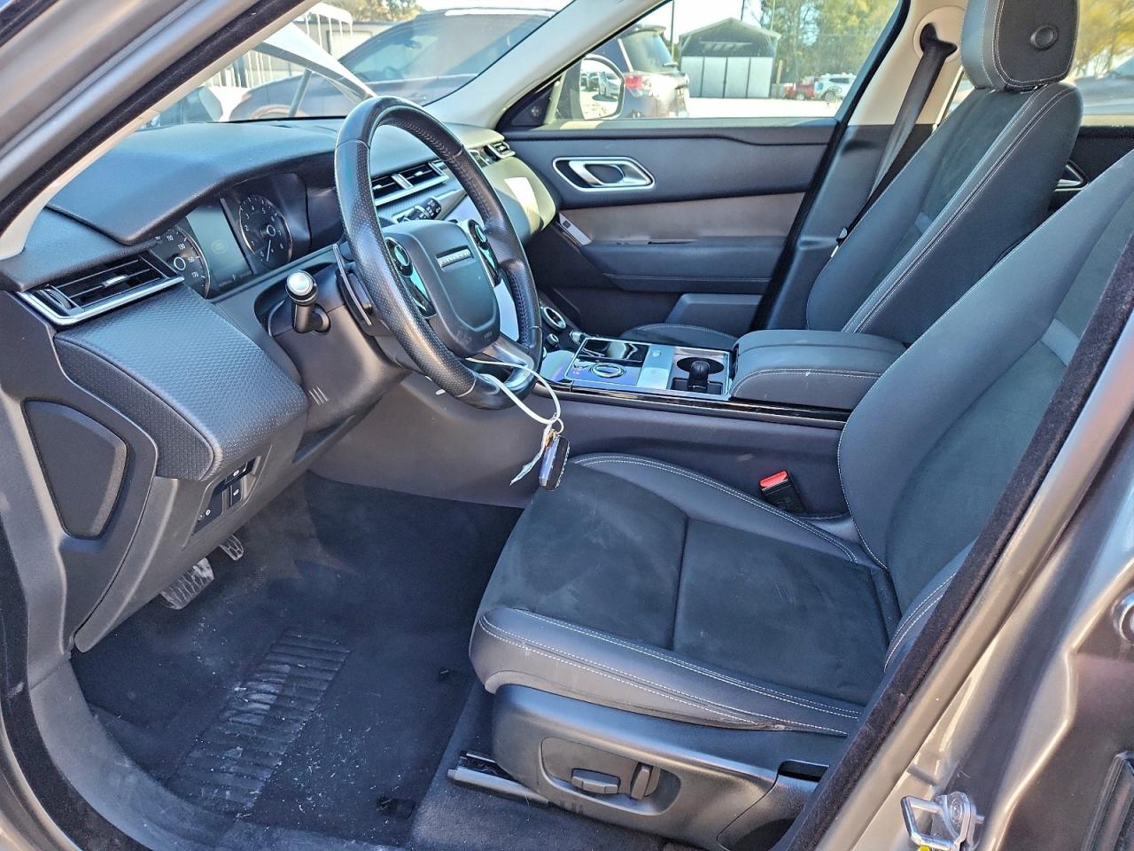 2019 LAND ROVER RANGE ROVER VELAR photo 13