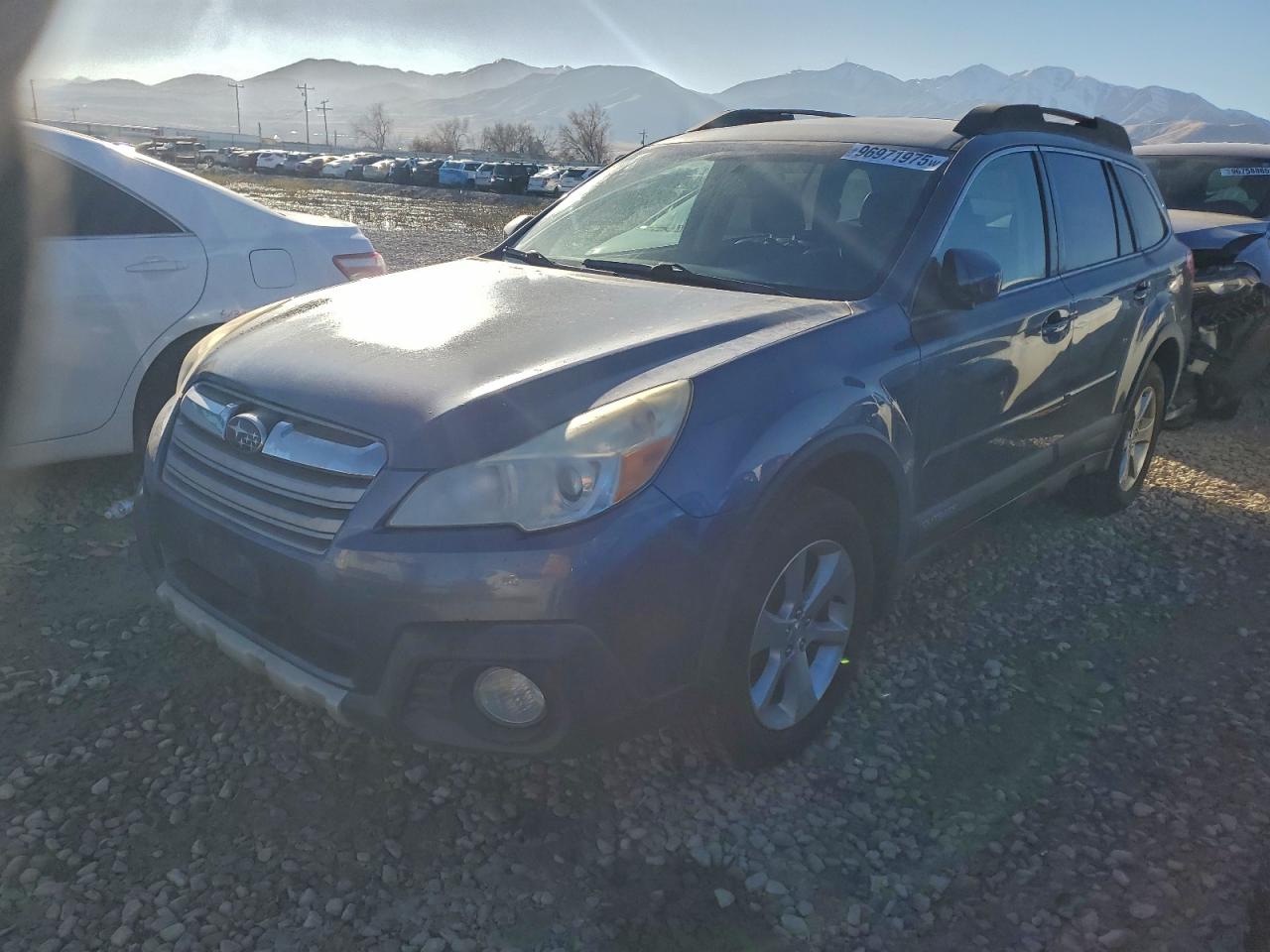 2014 SUBARU OUTBACK