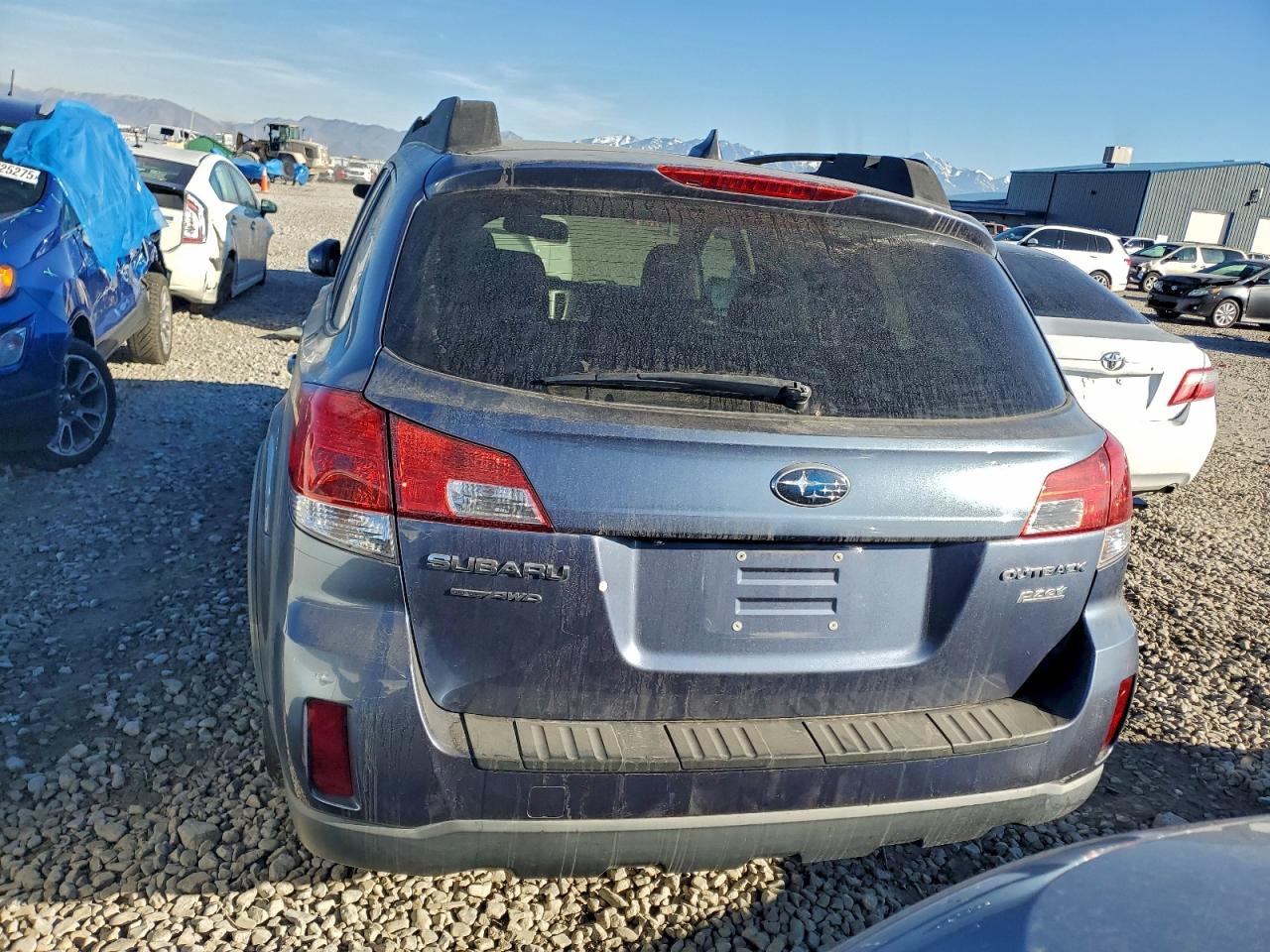 2014 SUBARU OUTBACK 2.5I LIMITED photo 11