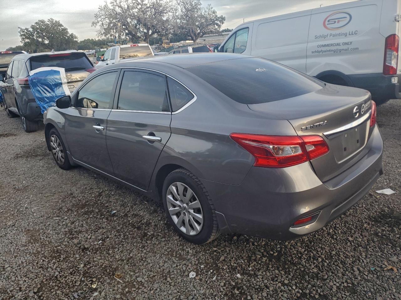 2019 NISSAN SENTRA S photo 3