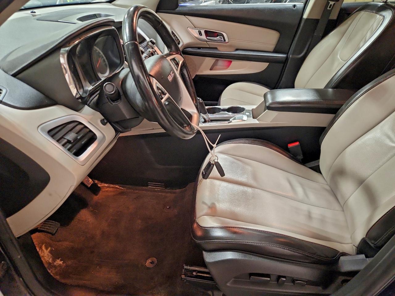 2017 GMC TERRAIN SLT photo 7