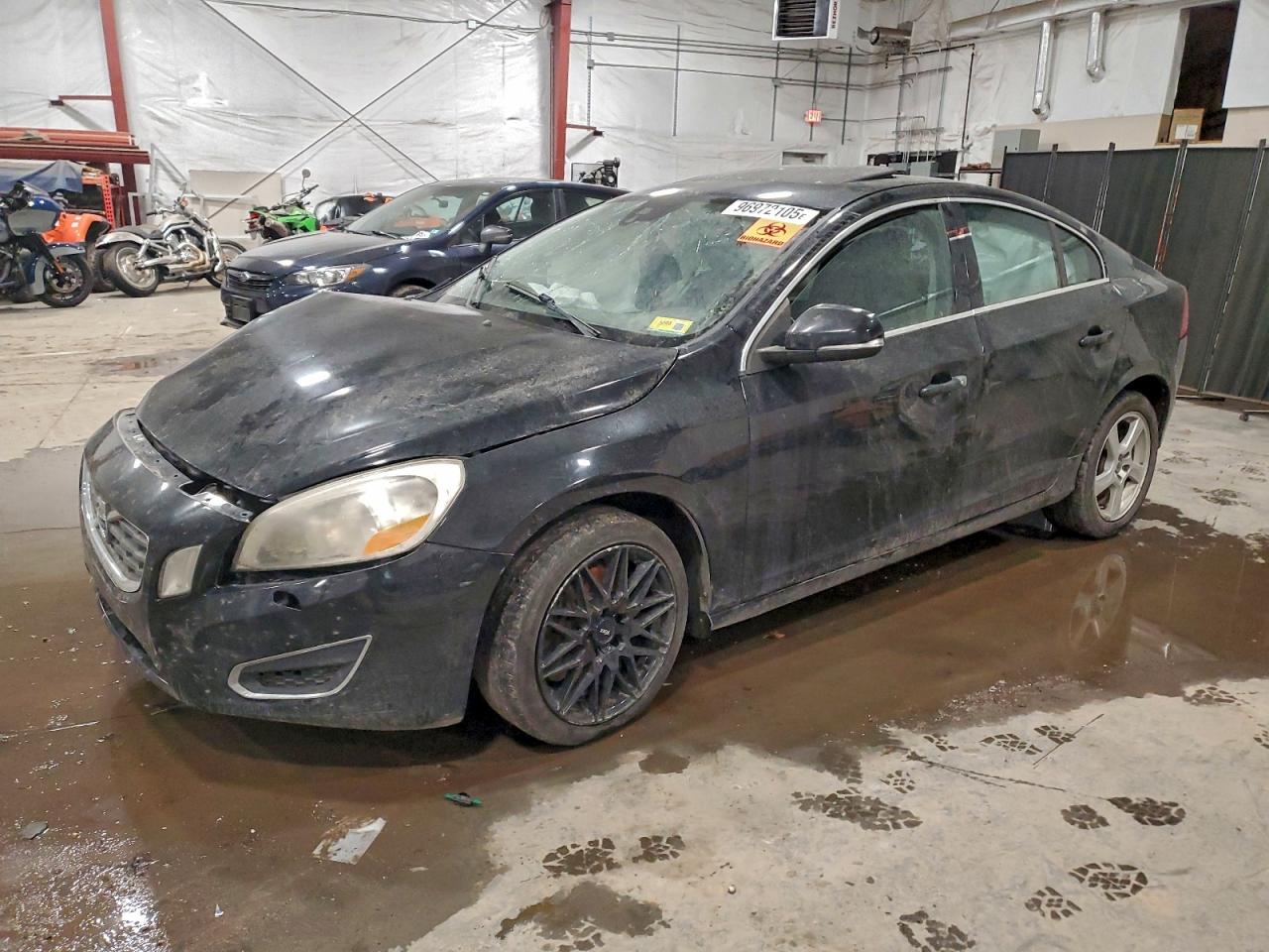 2013 VOLVO S60 T5 — FRONT END damage — photo 1