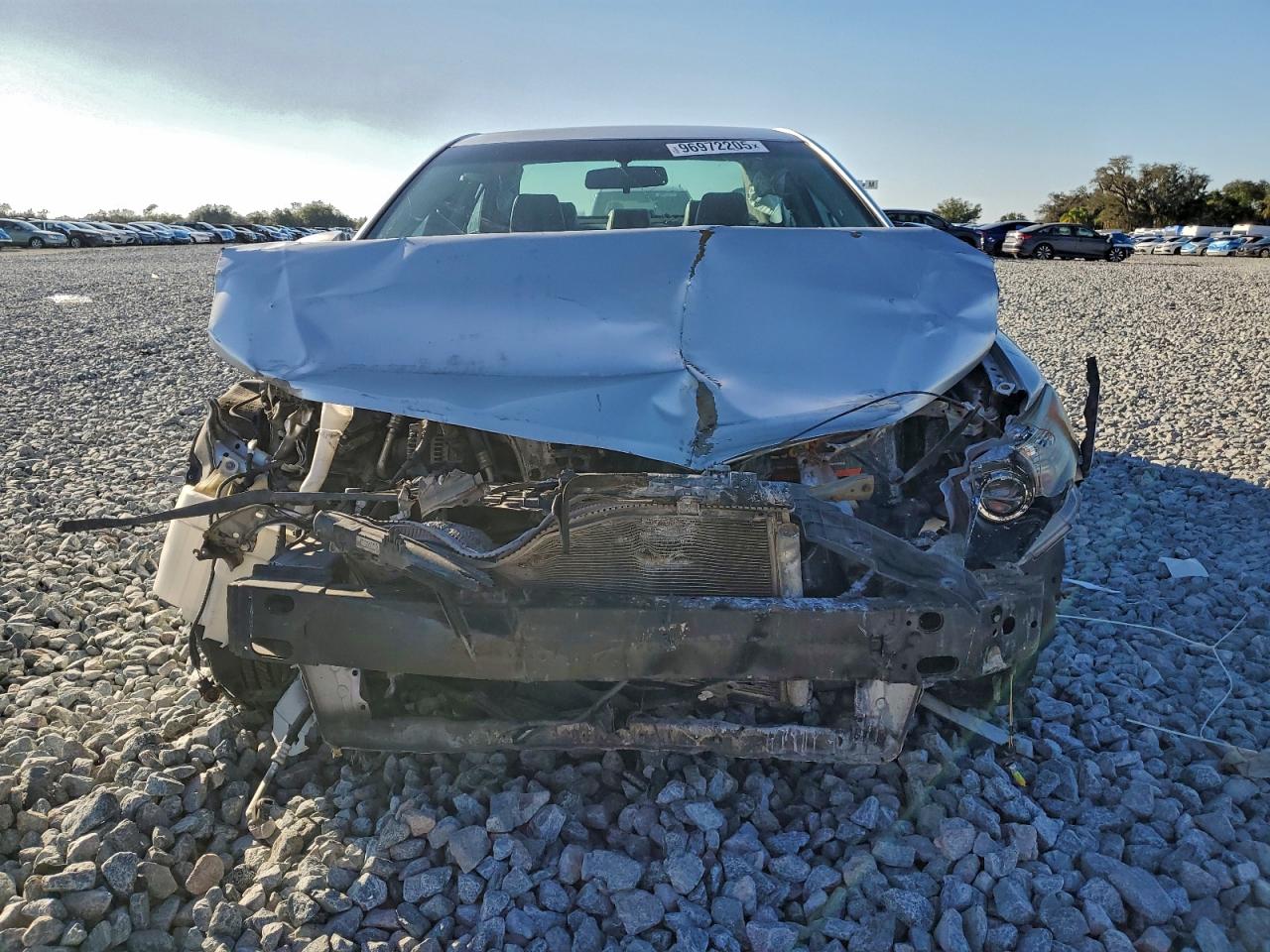 2014 TOYOTA CAMRY L photo 9
