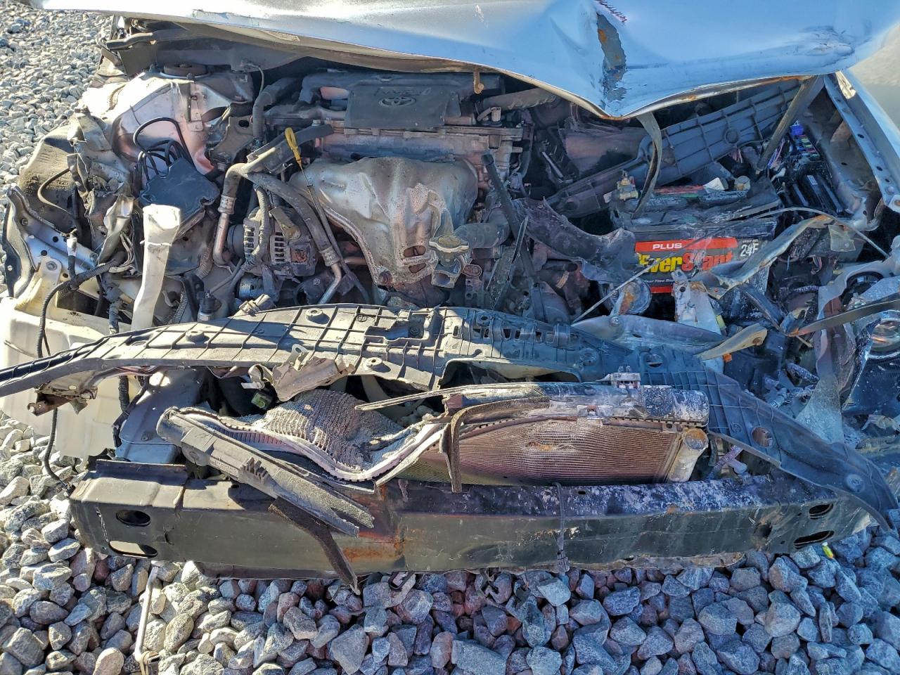 2014 TOYOTA CAMRY L photo 21