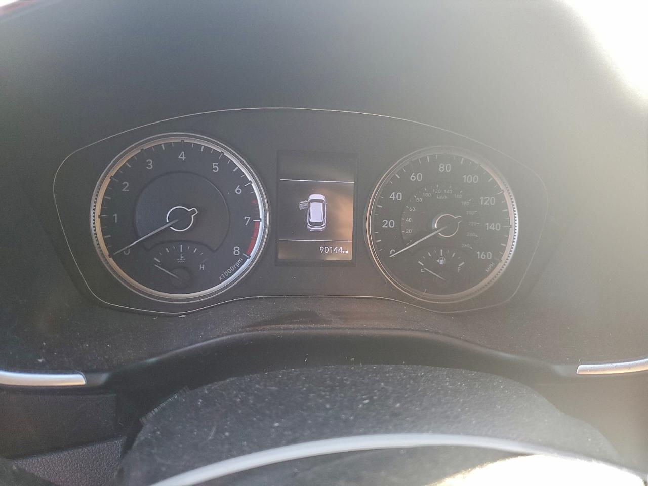 2019 HYUNDAI SANTA FE SE photo 9