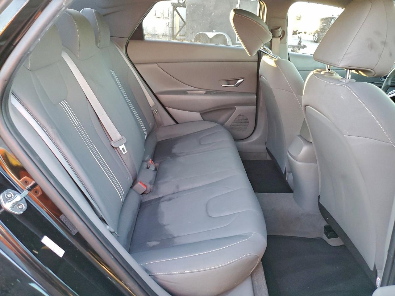 2021 HYUNDAI ELANTRA SEL photo 19