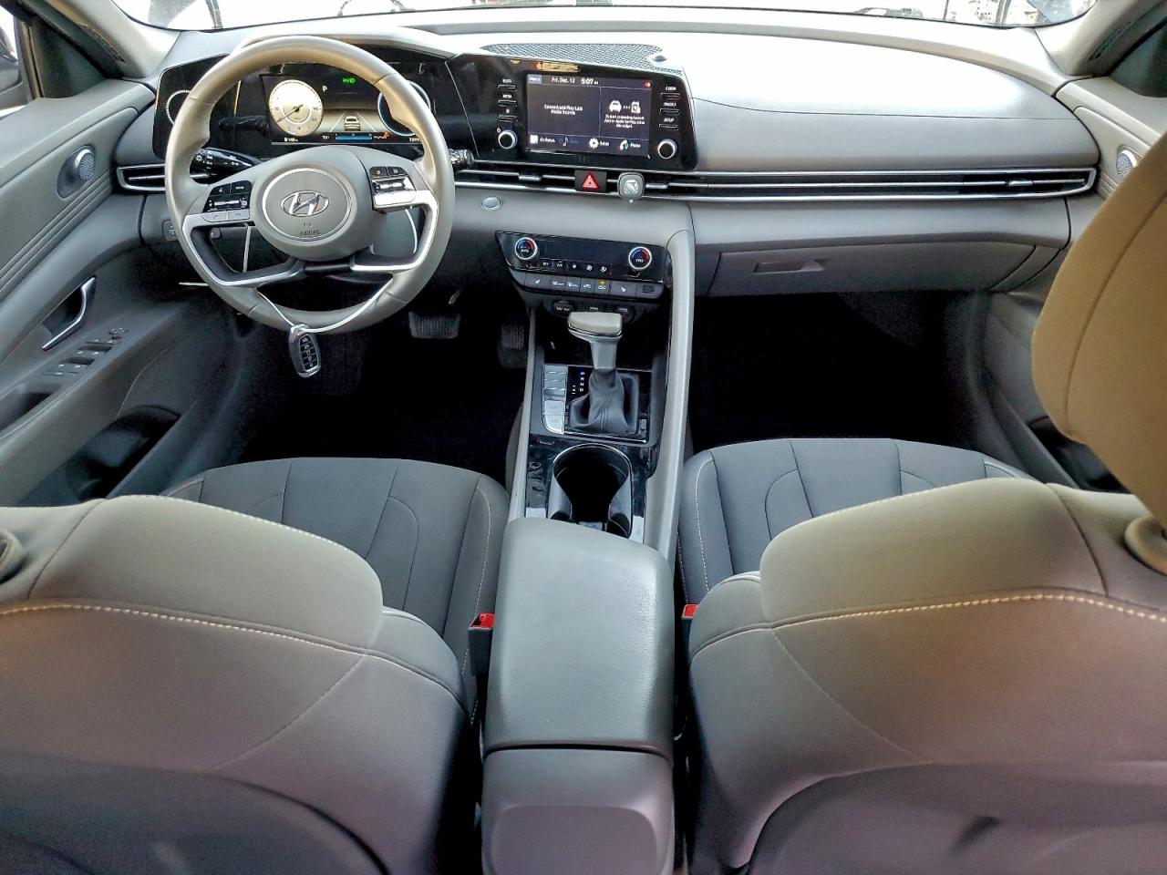 2021 HYUNDAI ELANTRA SEL photo 15