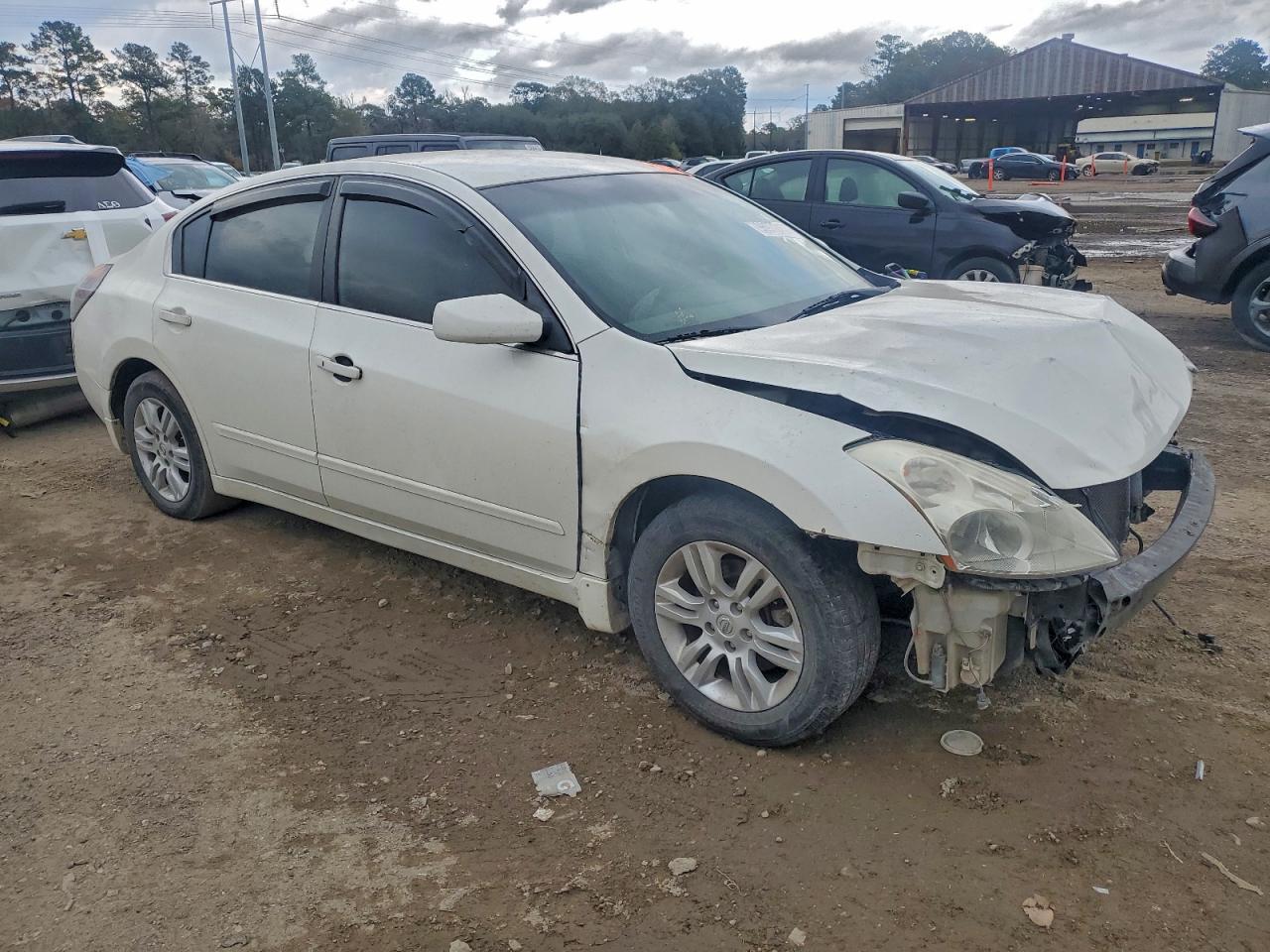 2011 NISSAN ALTIMA BASE photo 10