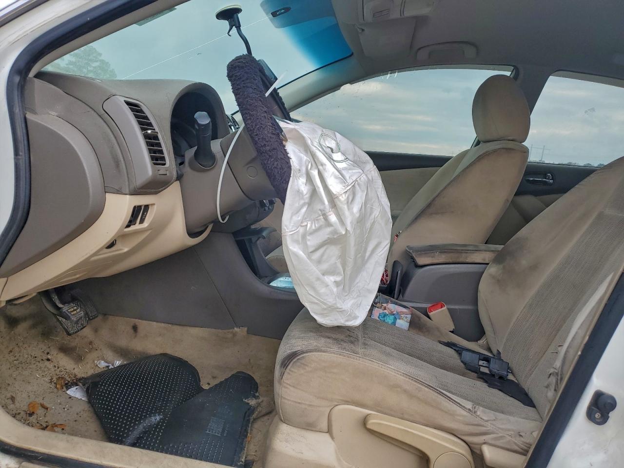 2011 NISSAN ALTIMA BASE photo 19