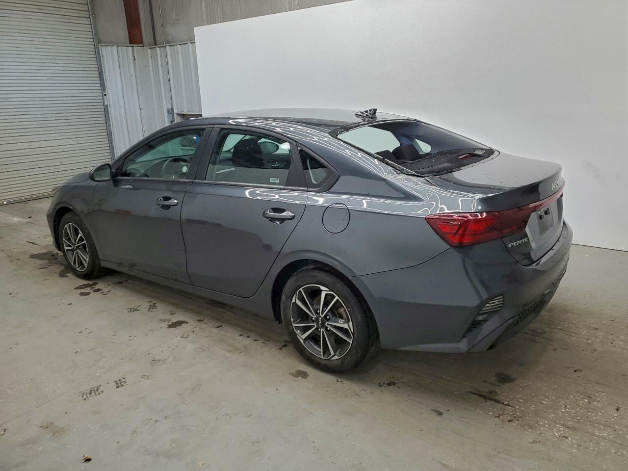 2024 KIA FORTE LX photo 5