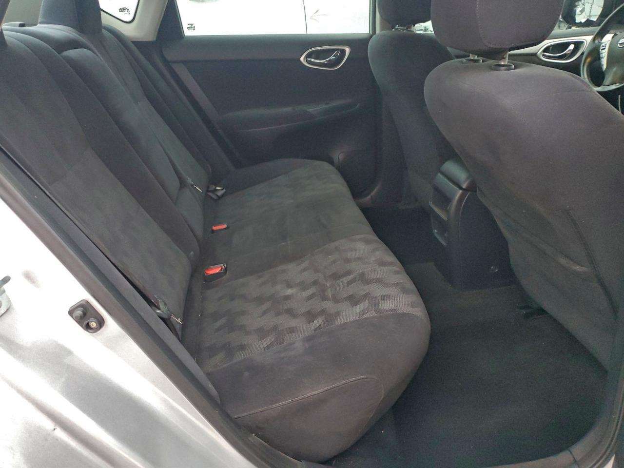 2013 NISSAN SENTRA S photo 19