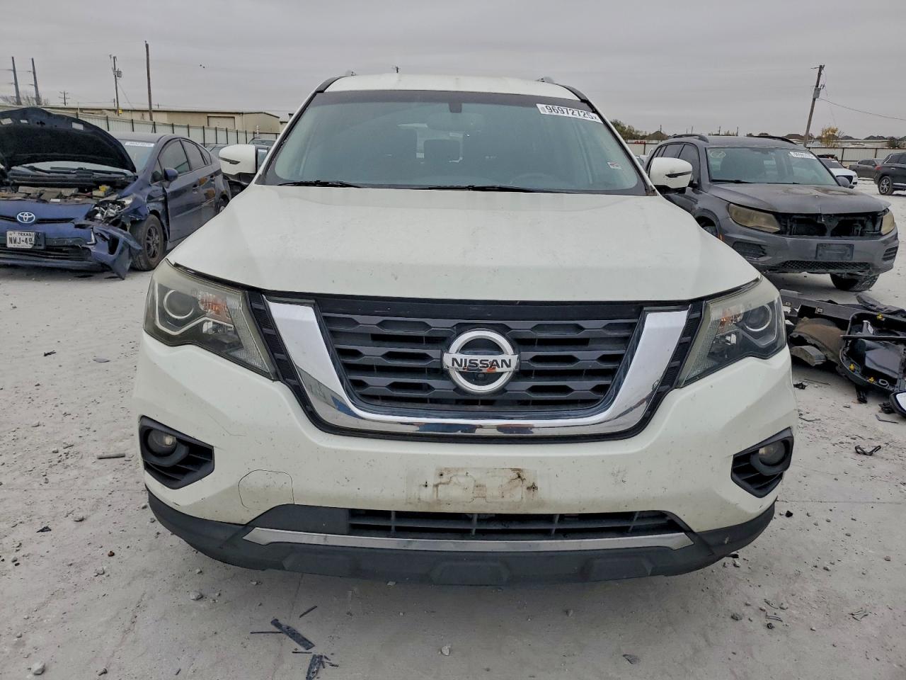 2017 NISSAN PATHFINDER S photo 5