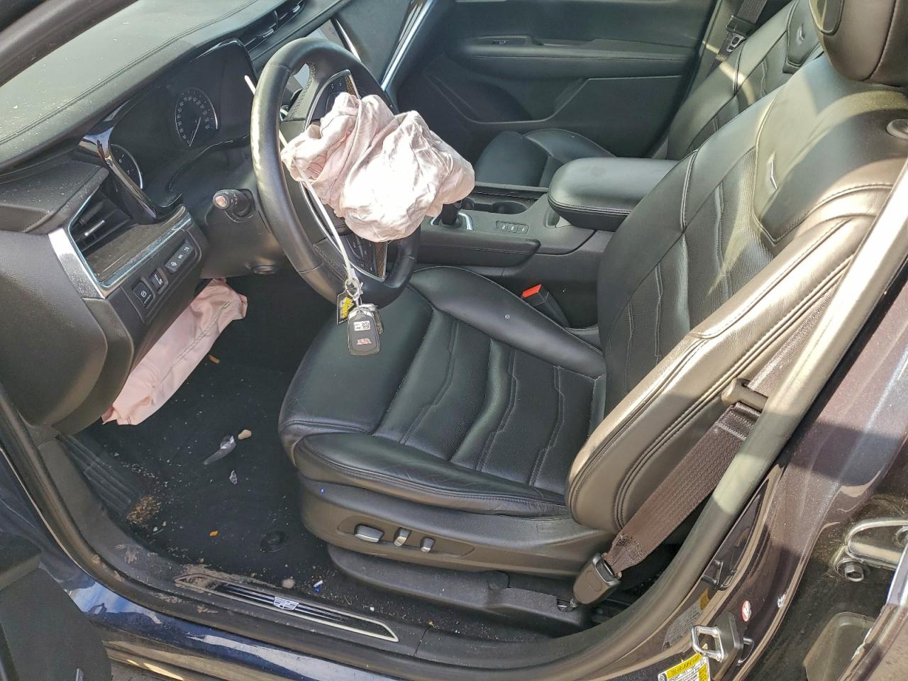 2018 CADILLAC XT5 PLATINUM photo 7