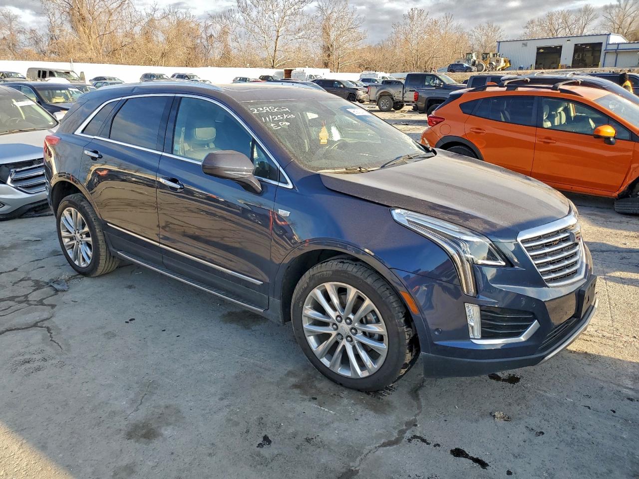 2018 CADILLAC XT5 PLATINUM photo 4
