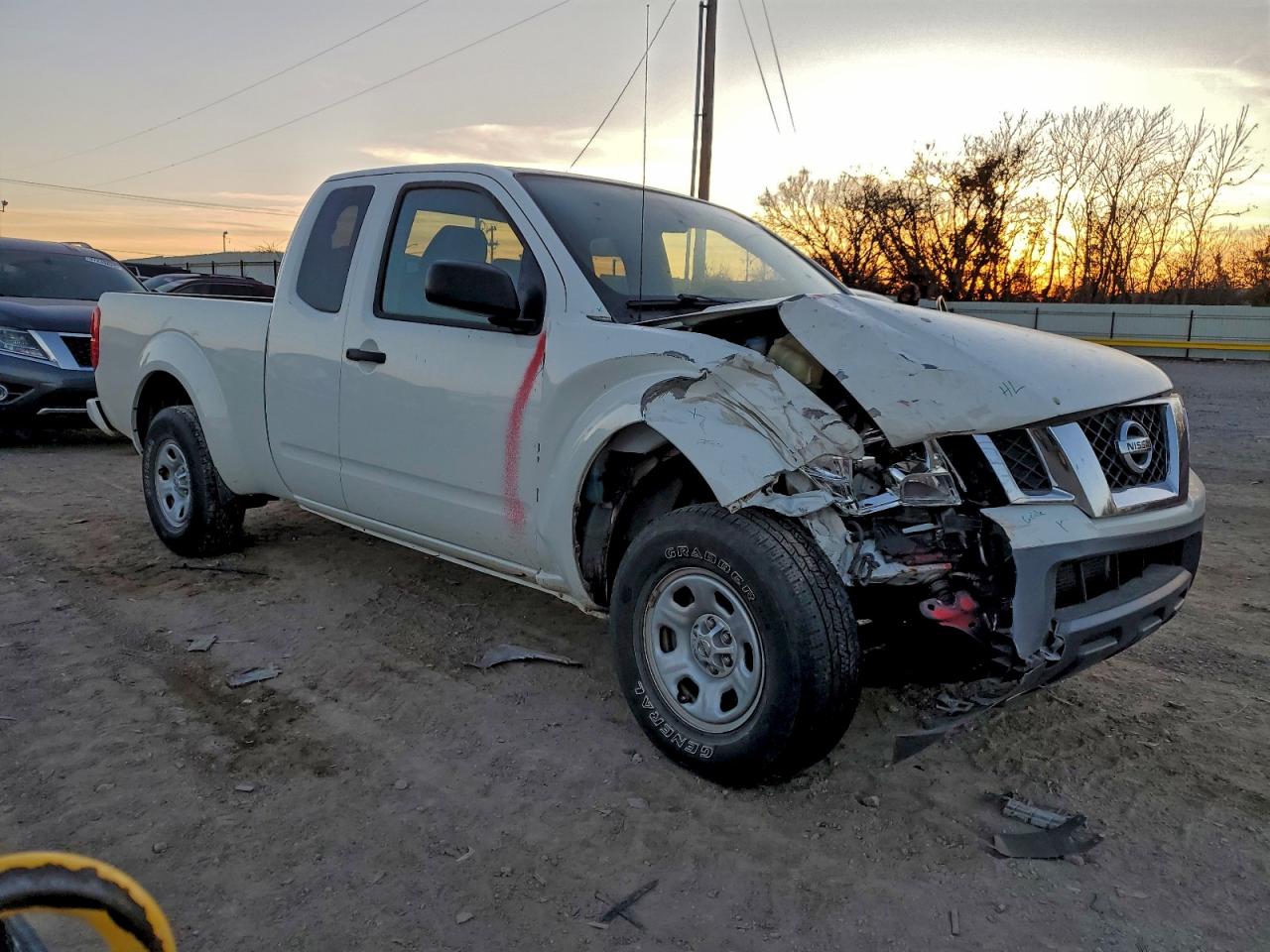 2018 NISSAN FRONTIER S photo 4