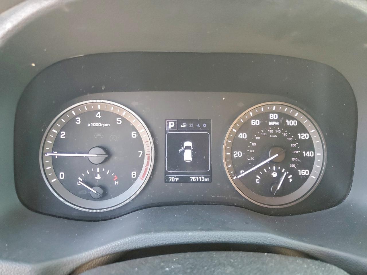 2017 HYUNDAI TUCSON SE photo 9