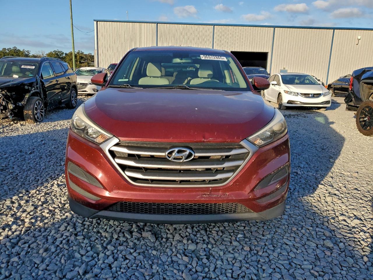 2017 HYUNDAI TUCSON SE photo 5