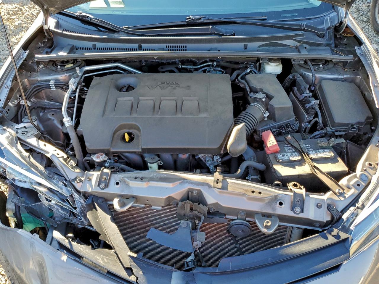 2019 TOYOTA COROLLA L photo 21