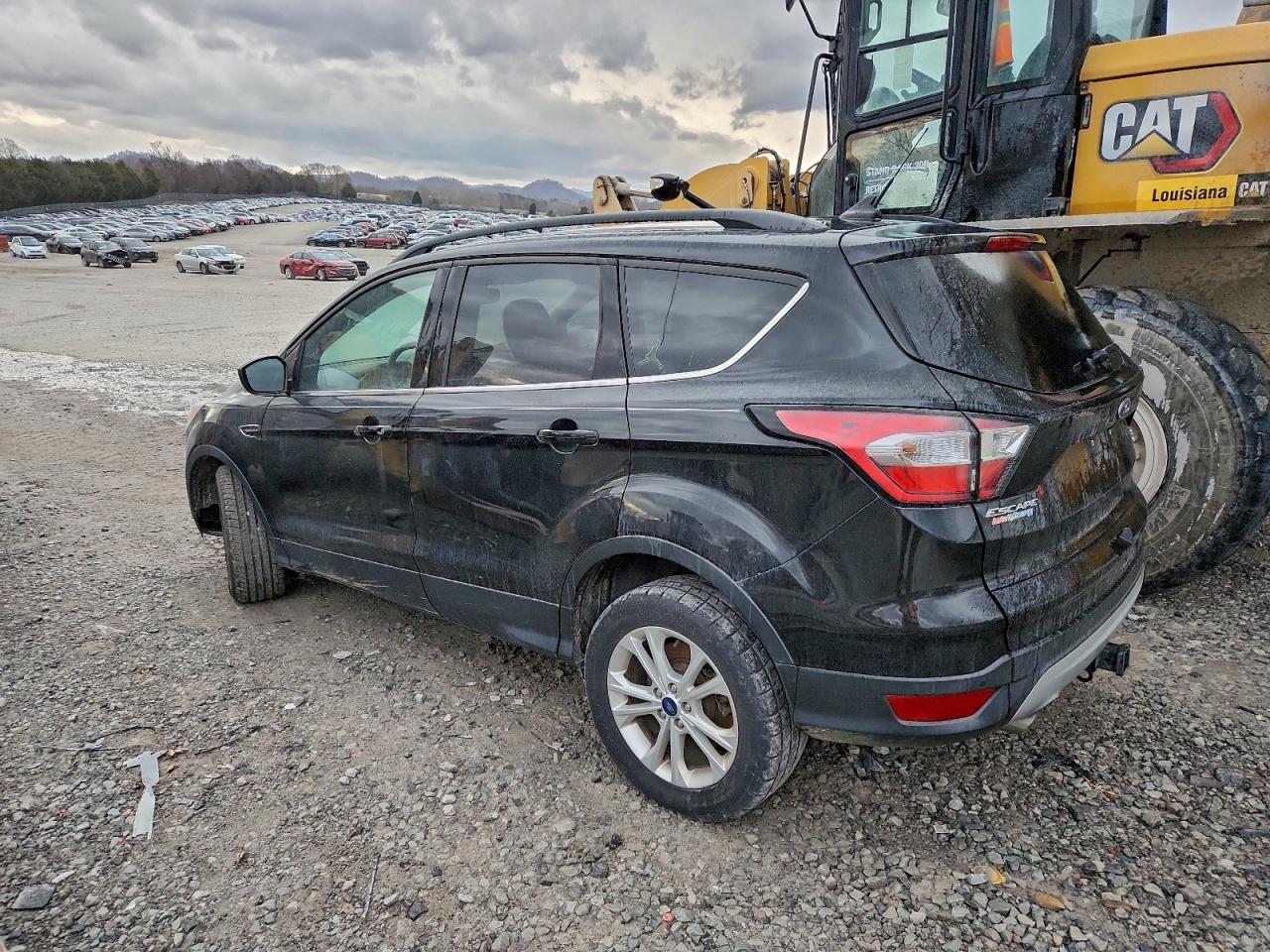 2018 FORD ESCAPE SEL photo 2