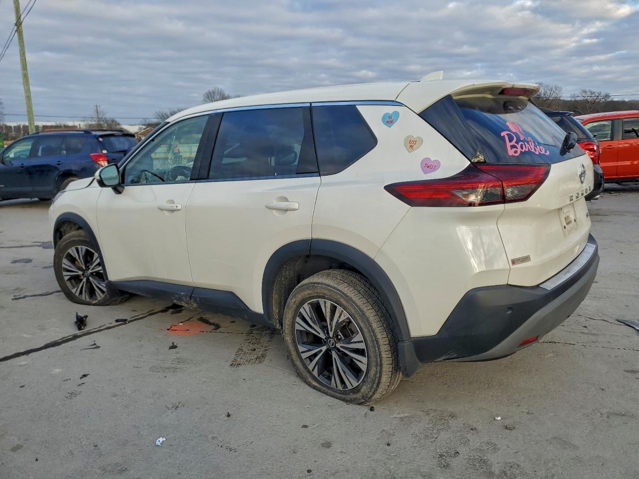2021 NISSAN ROGUE SV photo 3