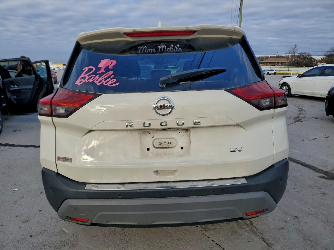 2021 NISSAN ROGUE SV photo 11