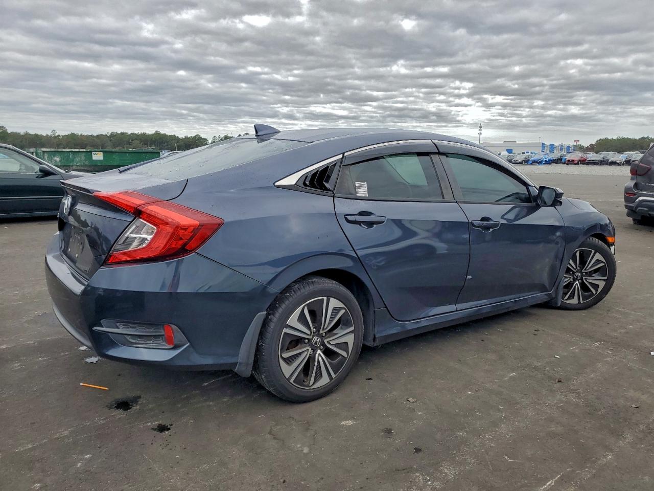 2016 HONDA CIVIC EX photo 5