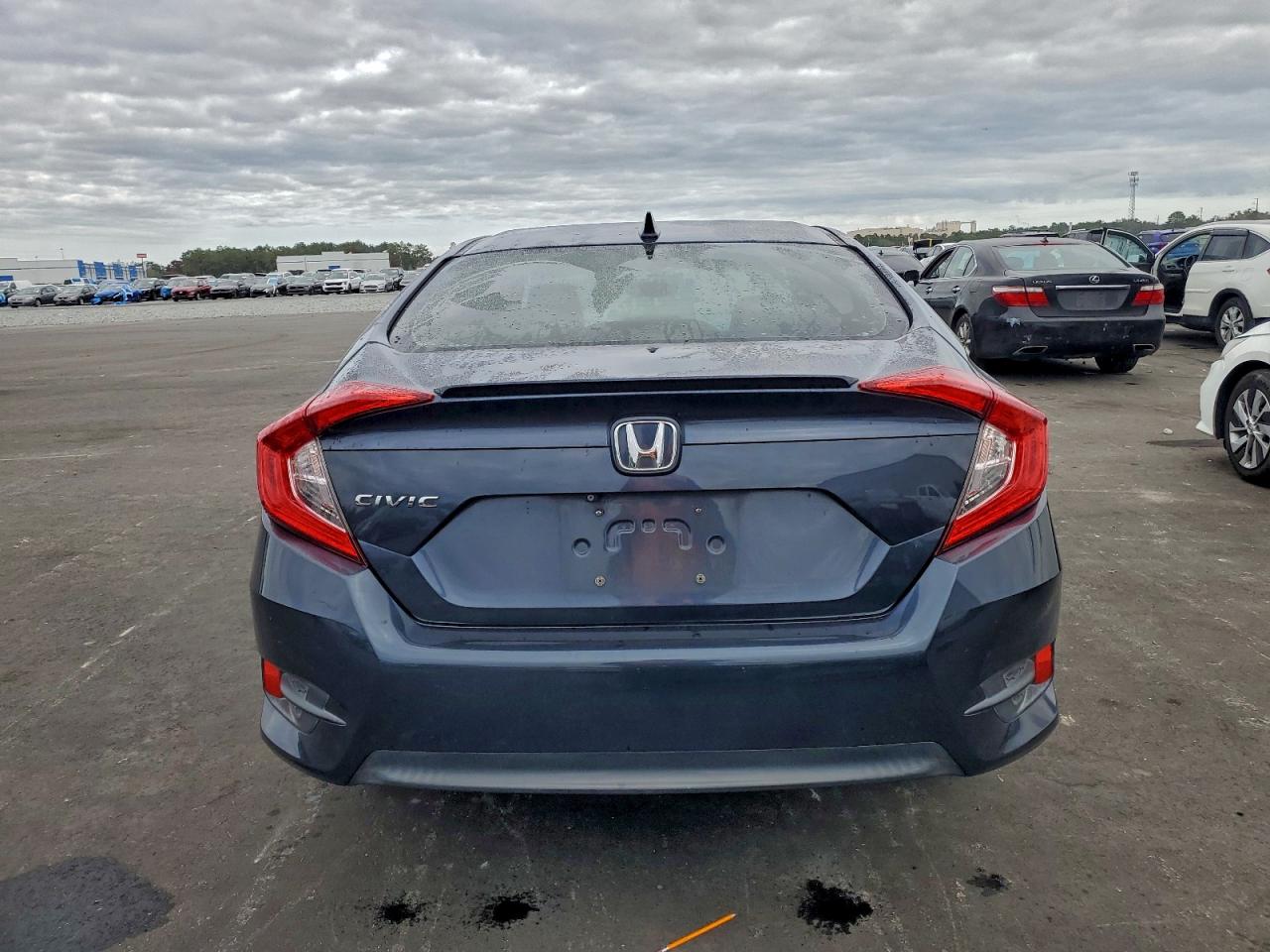 2016 HONDA CIVIC EX photo 11