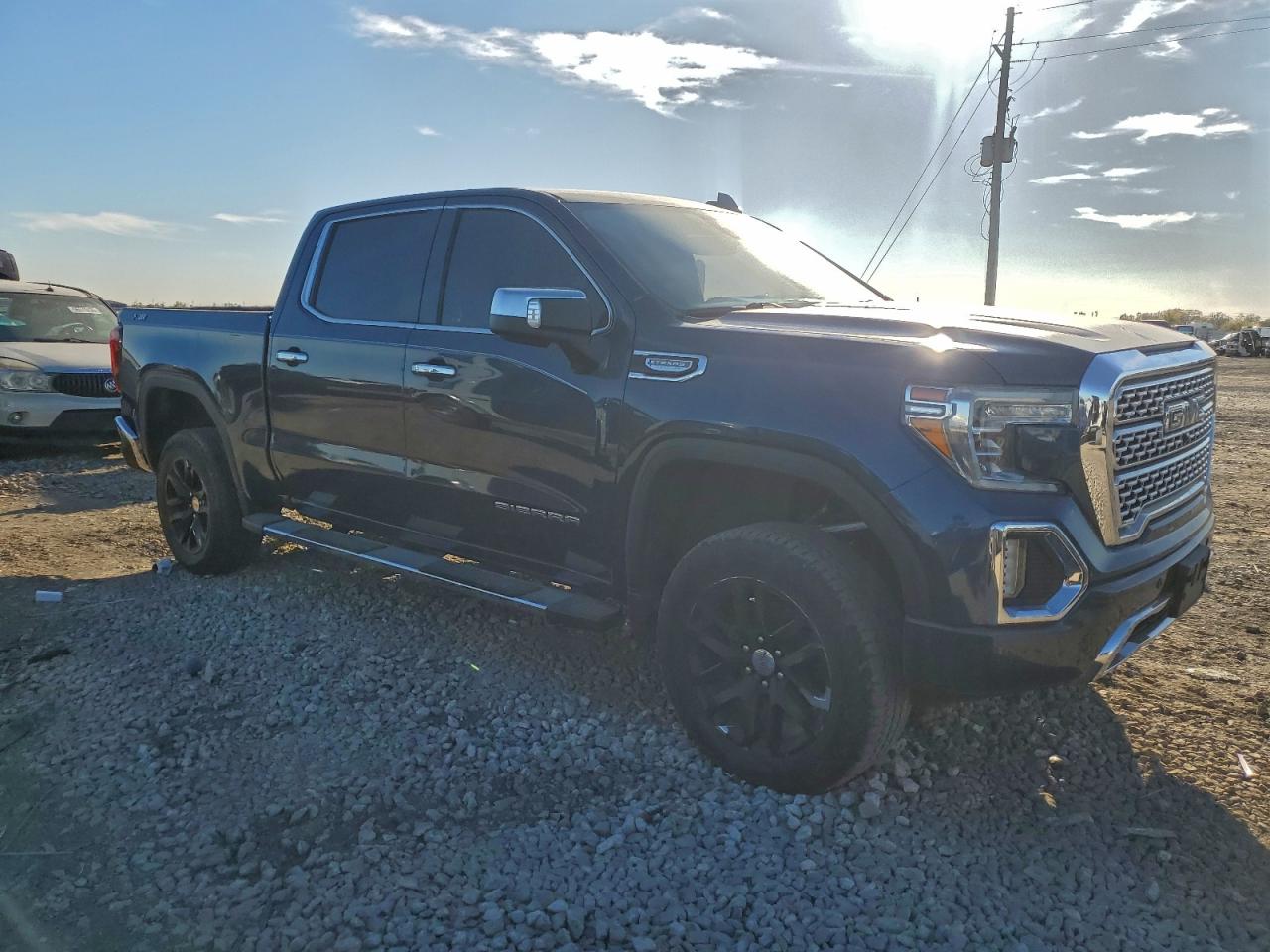 2019 GMC SIERRA K1500 SLT photo 4