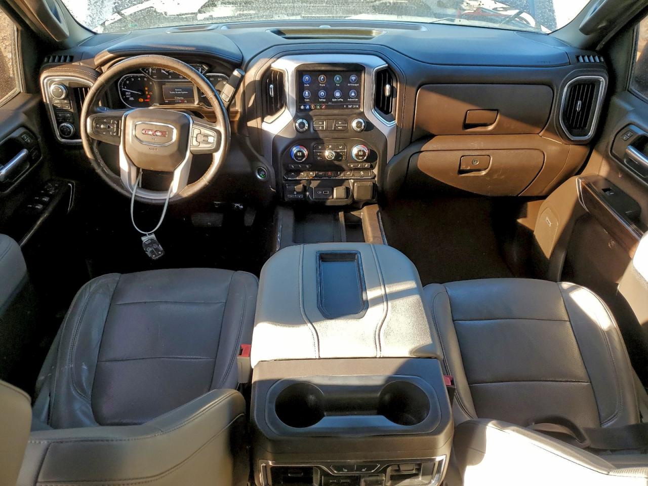 2019 GMC SIERRA K1500 SLT photo 8