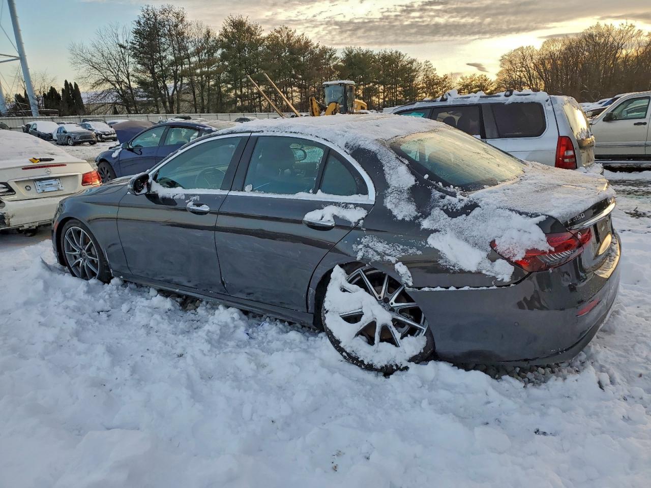 2023 MERCEDES-BENZ E 350 4MATIC photo 3