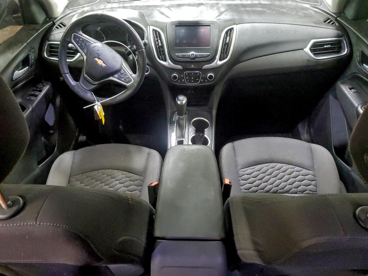 2020 CHEVROLET EQUINOX LT photo 8