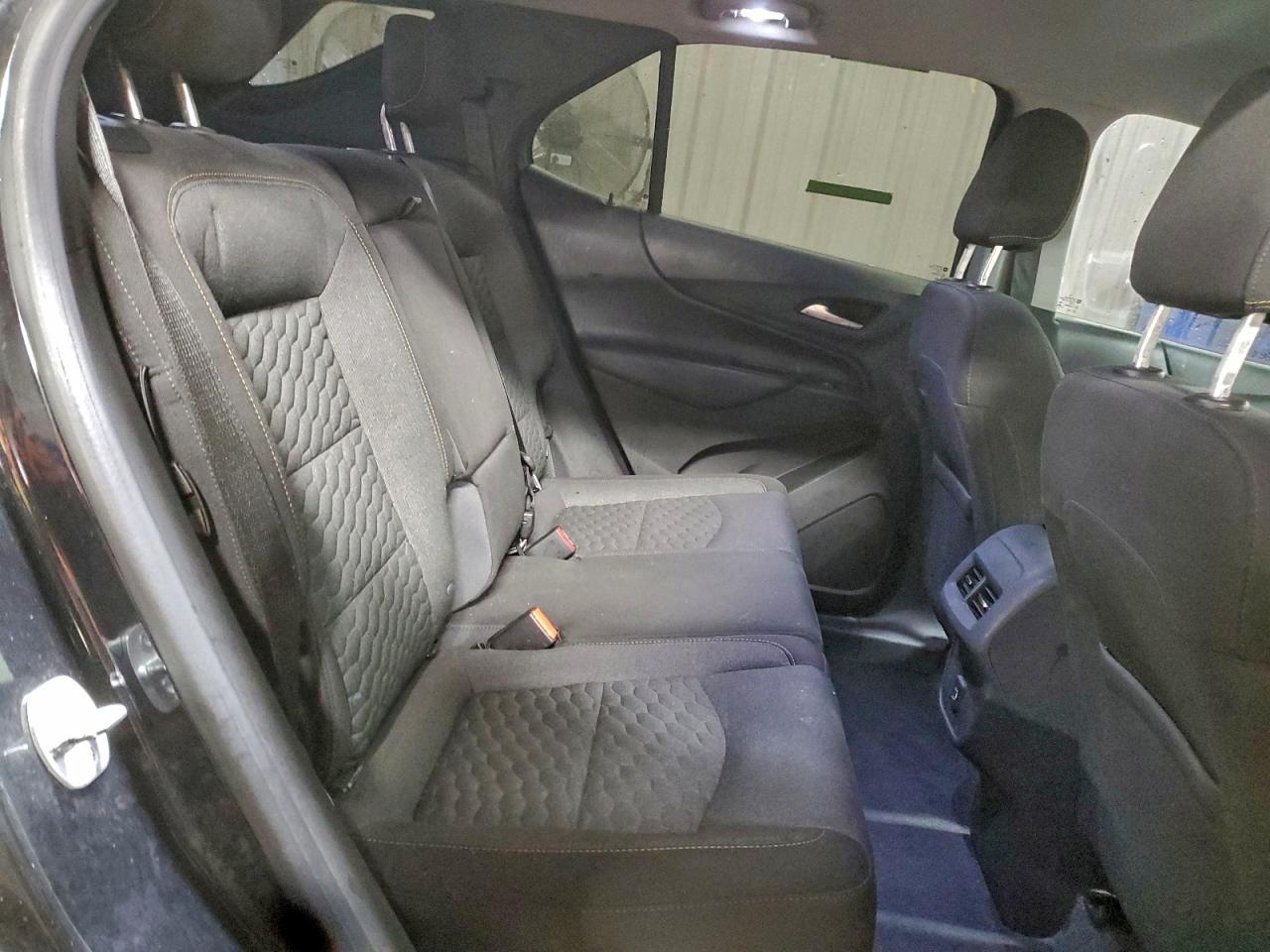 2020 CHEVROLET EQUINOX LT photo 11