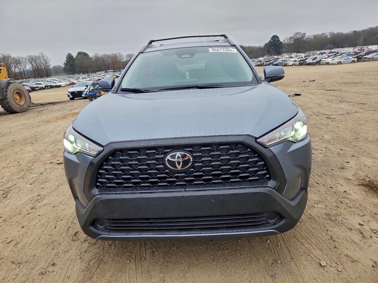 2023 TOYOTA COROLLA CROSS LE photo 13