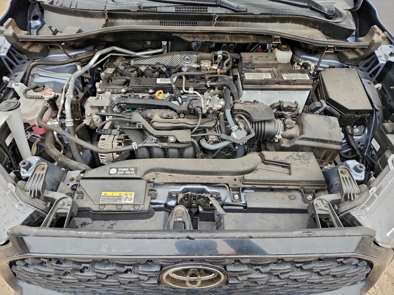 2023 TOYOTA COROLLA CROSS LE photo 31