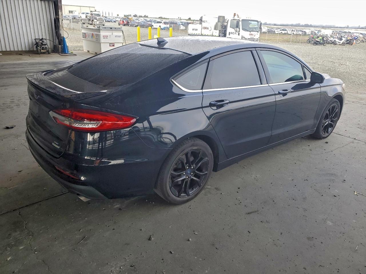 2020 FORD FUSION SE photo 3