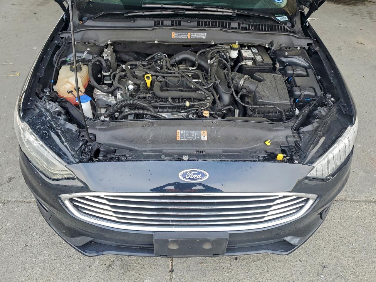 2020 FORD FUSION SE photo 11