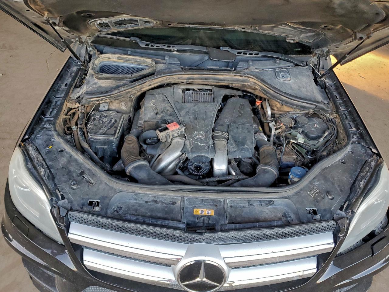 2014 MERCEDES-BENZ GL 550 4MATIC photo 12