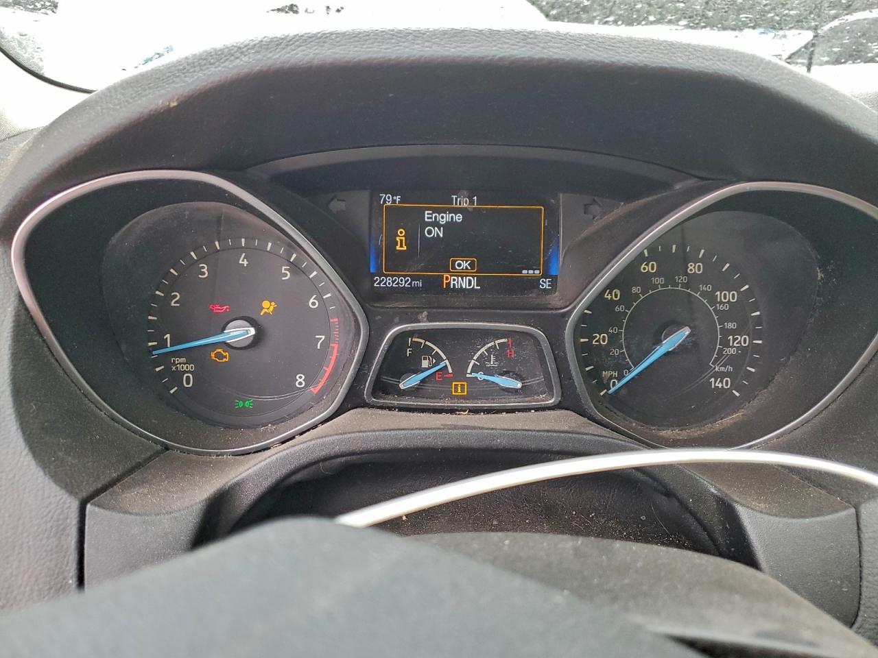2015 FORD FOCUS SE photo 17