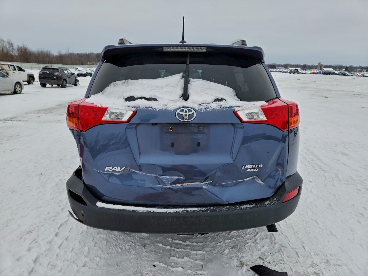 2014 TOYOTA RAV4 LIMITED photo 6