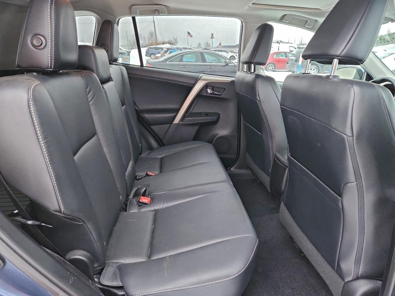 2014 TOYOTA RAV4 LIMITED photo 11