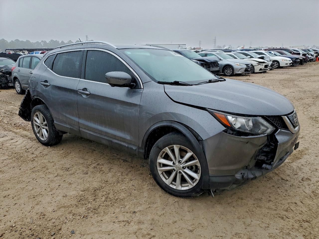 2018 NISSAN ROGUE SPORT S photo 4