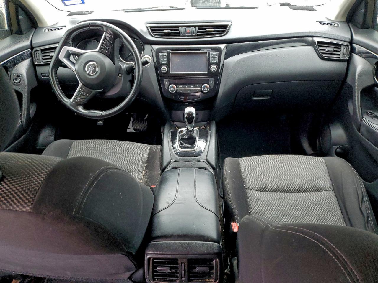 2018 NISSAN ROGUE SPORT S photo 8