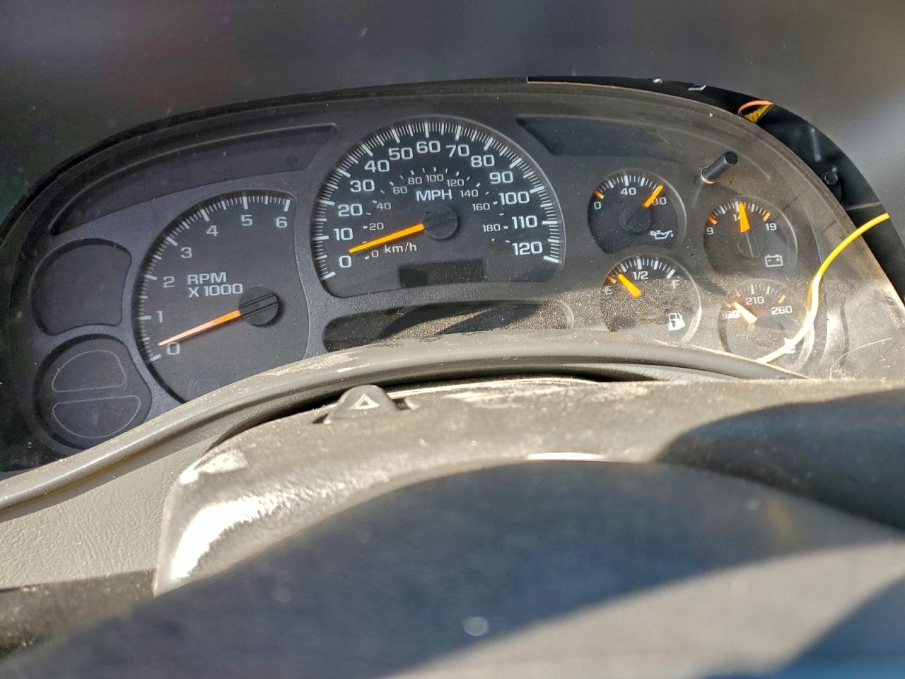 2005 CHEVROLET AVALANCHE C1500 photo 25