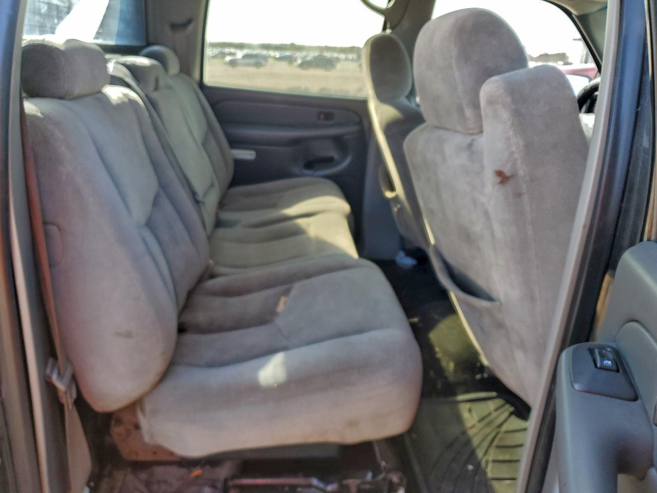 2005 CHEVROLET AVALANCHE C1500 photo 28