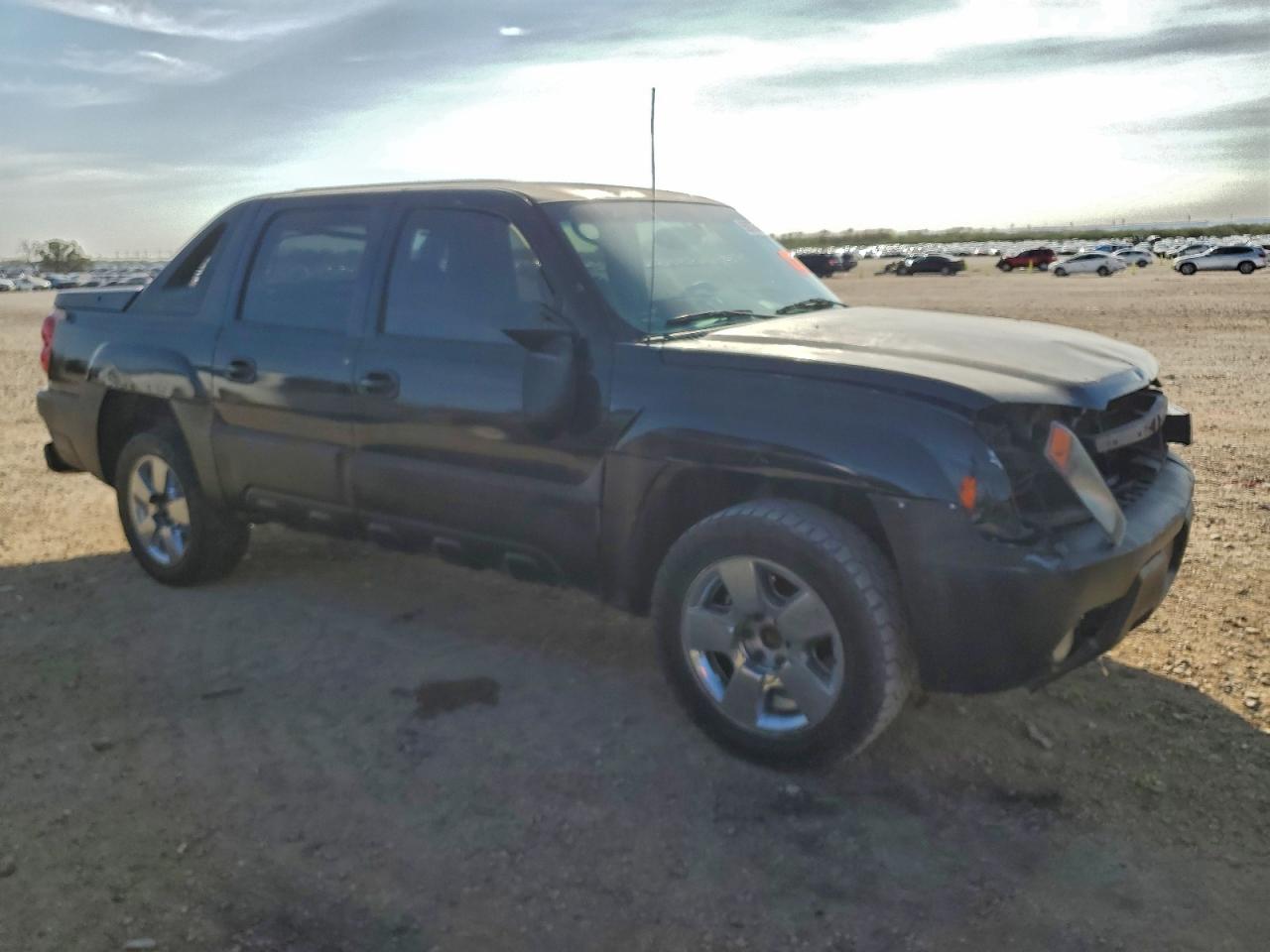 2005 CHEVROLET AVALANCHE C1500 photo 10