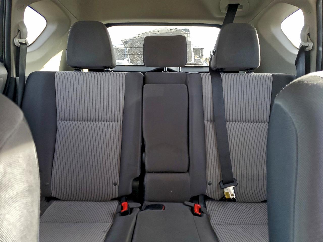 2013 TOYOTA RAV4 LE photo 19