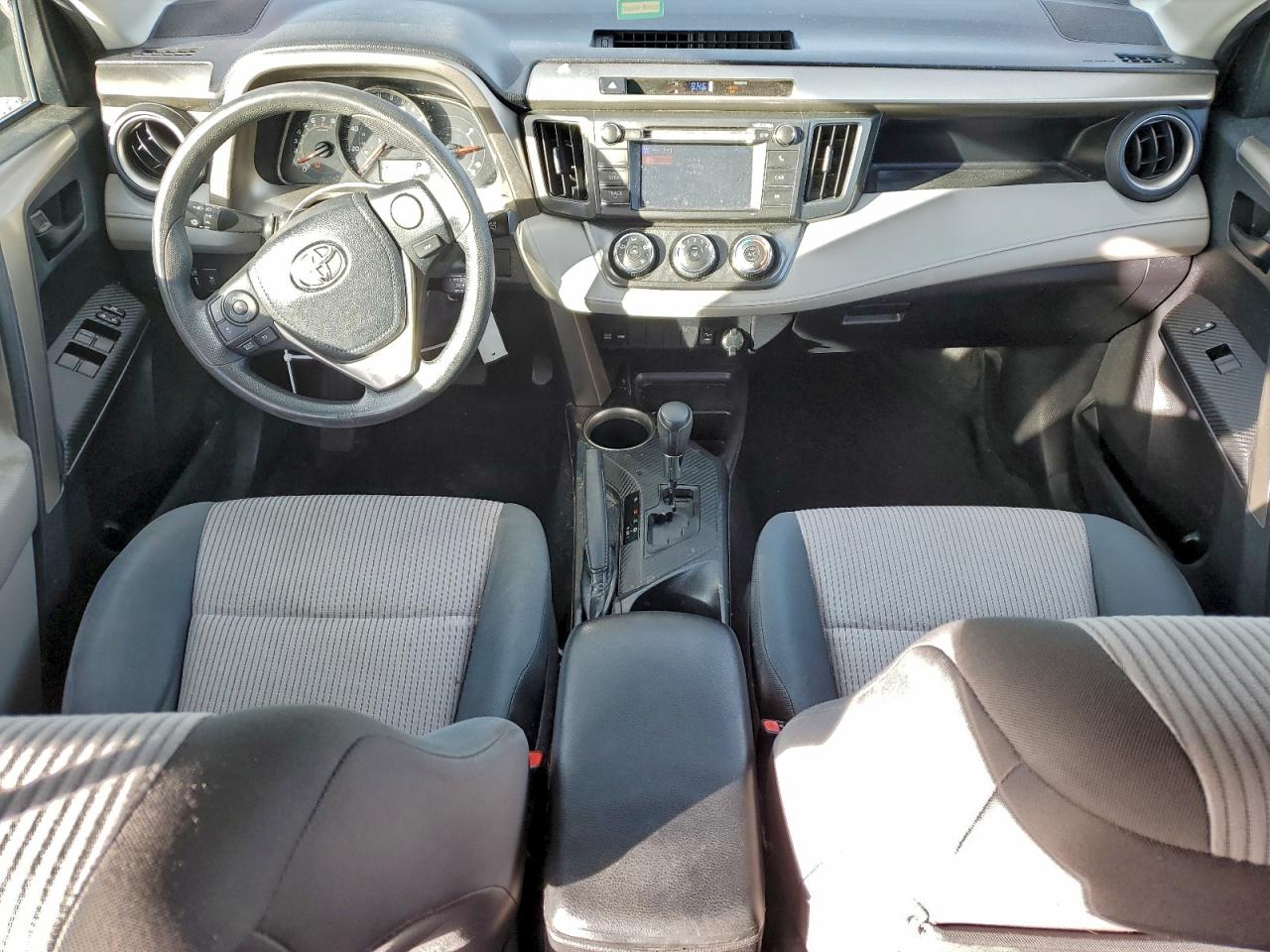2013 TOYOTA RAV4 LE photo 15