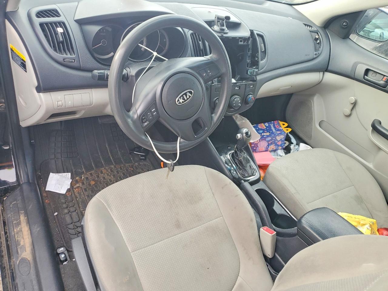 2012 KIA FORTE LX photo 15