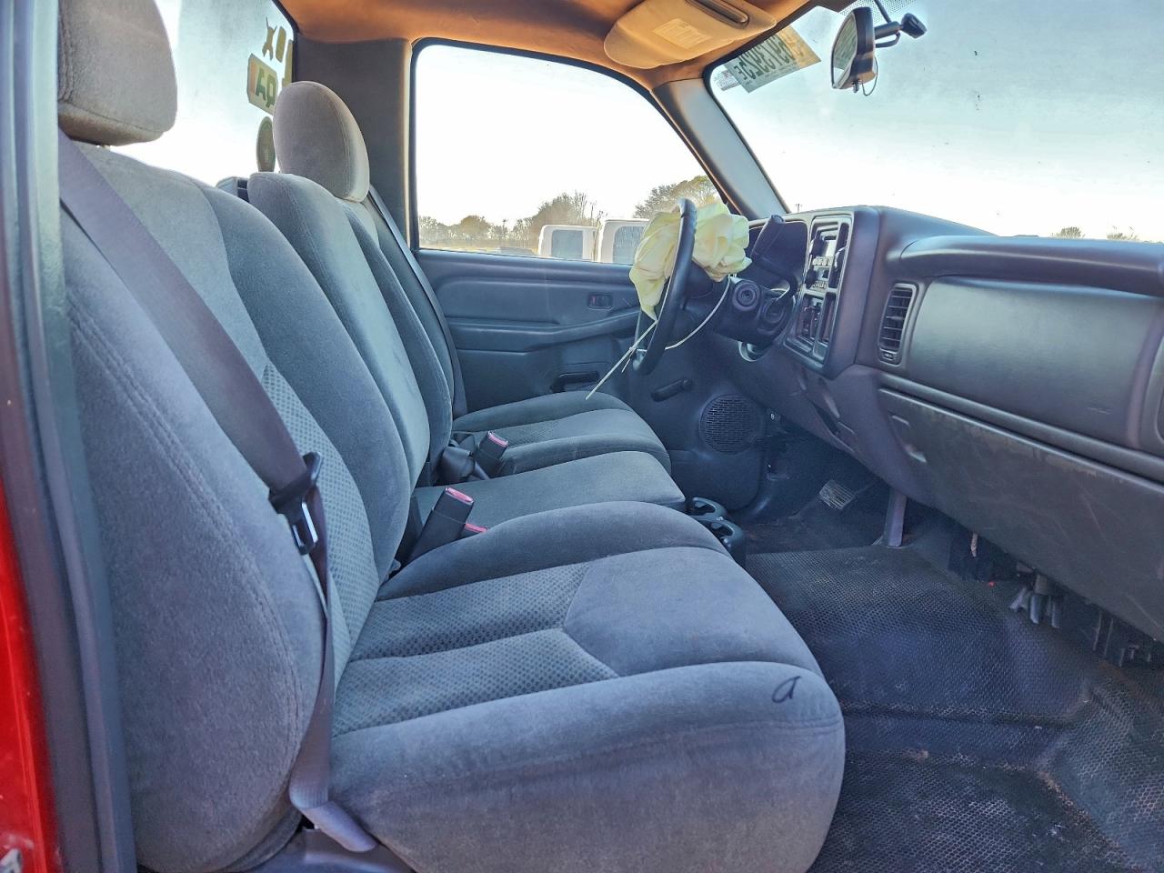 2005 CHEVROLET SILVERADO C1500 photo 10